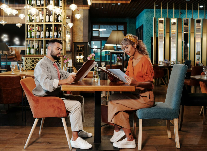 Navigating Modern Dating Dynamics and Relationships